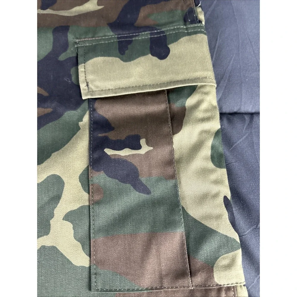 Rothco Woodland Camo Cargo Army Shorts Size XXXXL Paratrooper Button Fly BDU - Picture 4 of 11